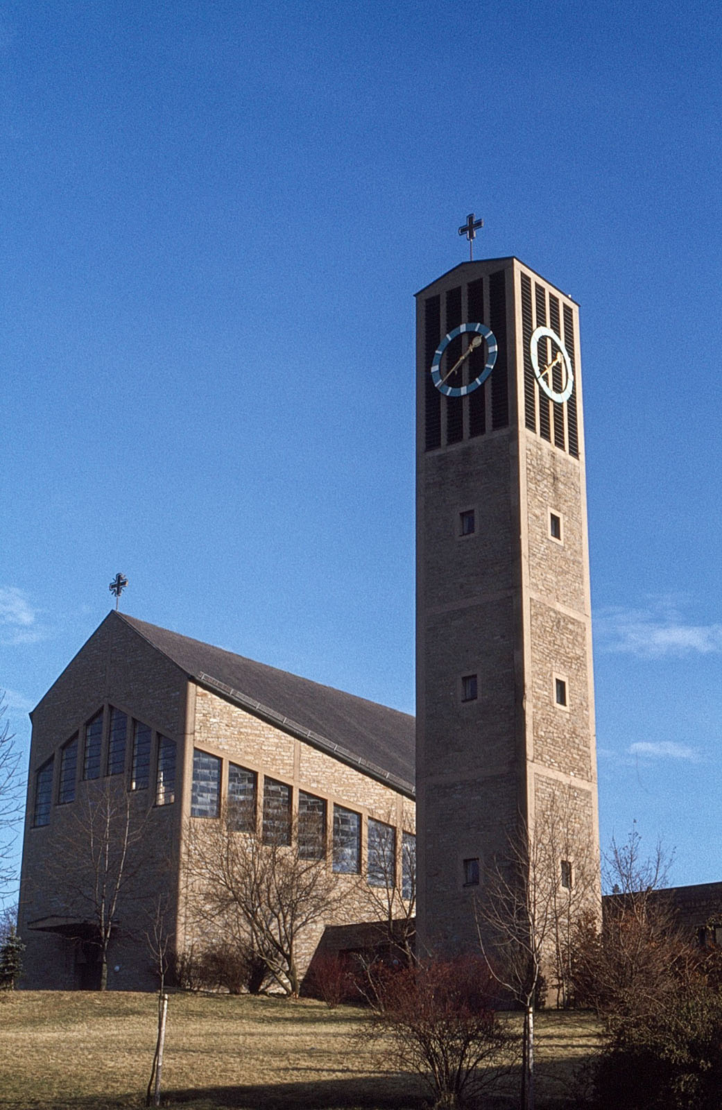 Herz Jesu Kirche des Architekten F.F. Haindl aus München